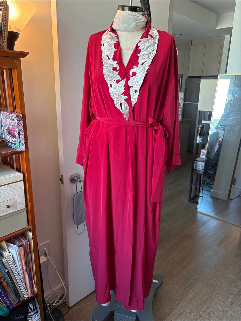 Natori Red Long Robe with White Lace Appliqué